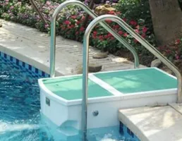 หมวดหมู่อุปกรณ์สระว่ายน้ำ ระบบกรองน้ำแบบแขวนผนัง หรือ ติดตั้งที่ผนังสระ / Wall Hung Filtration Sytem